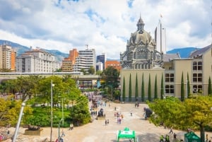 Medellín: Prywatna wycieczka po mieście z Metrocable i Comuna 13