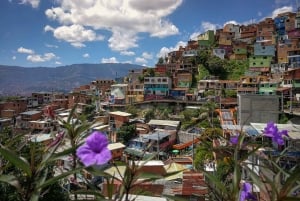 Medellín: Prywatna wycieczka po mieście z Metrocable i Comuna 13