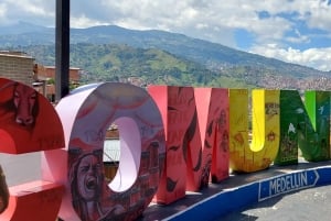 Medellín: Prywatna wycieczka po mieście z Metrocable i Comuna 13
