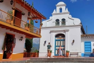 Medellín: Prywatna wycieczka po mieście z Metrocable i Comuna 13