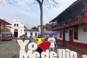 Medellin: Private City Tour