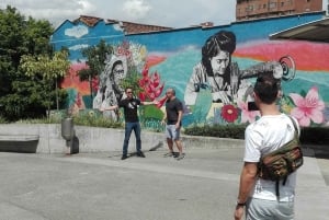 Medellín: Private Comuna 13 Street Art Tour