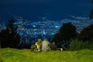 メデジン：最高の景色を楽しめるプライベートフードツアー！