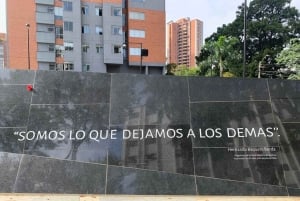 Medellín: Private Pablo Escobar i Comuna 13 Tour