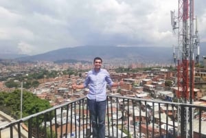 Medellín: Private Pablo Escobar i Comuna 13 Tour