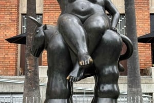 Medellin: Private VIP Tour, Botero's Full Story, Fine Arts, Museum