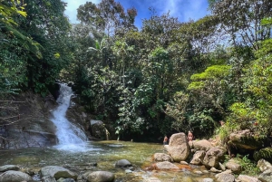 Medellín: BOQUERÓN CANYON HIKING