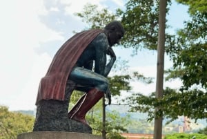 Medellín: Pedala in E-Bike come un abitante del posto con spuntino incluso