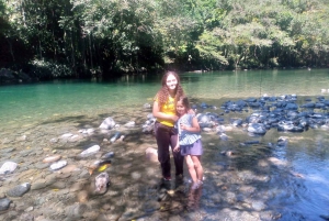 Медельин: однодневная поездка с тубингом по реке и барбекю с трансфером из отеля