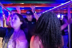 Medellin: Rumbero Party Bus con tutta la birra possibile