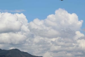 Medellín, San Felix: Paragliding-tur over byen