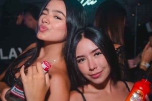 Medellín : visite nocturne des toits secrets et des clubs cachés