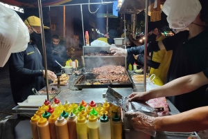 Medellin: Street Food and Poblado Rooftop Tour with a Local