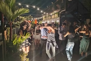 Medellin: Street Food and Poblado Rooftop Tour with a Local