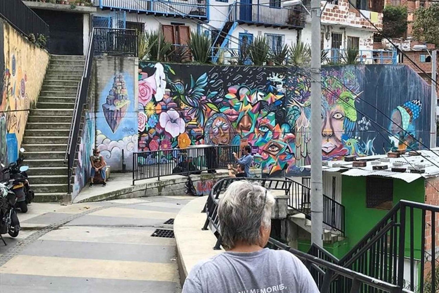 Medellin: Tangotour met ophaalservice vanaf je hotel en terugbrengservice naar je hotel