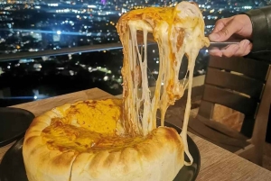 Medellin: maistelua katuruoasta El Pobladon katoilla