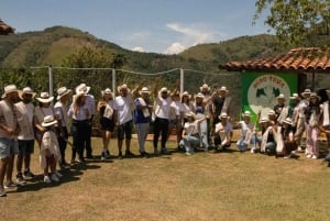 Medellin: Tour agro vive una experiencia mágica y didáctica