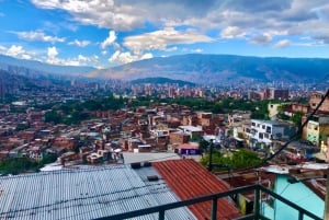 Medellin: Tour Comuna 13 Beyond the History and Graffiti