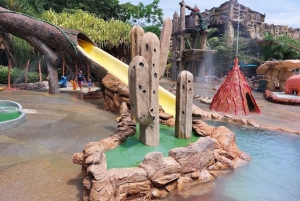 Medellin: Tour Hacienda Napoles+Passport Safari Premium VIP