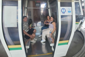 «Medellín al descubierto»: Comuna 13, Plaza Botero y teleférico.