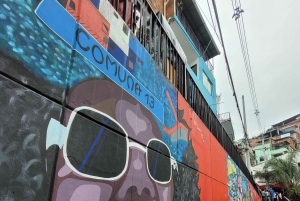 «Medellín al descubierto»: Comuna 13, Plaza Botero y teleférico.