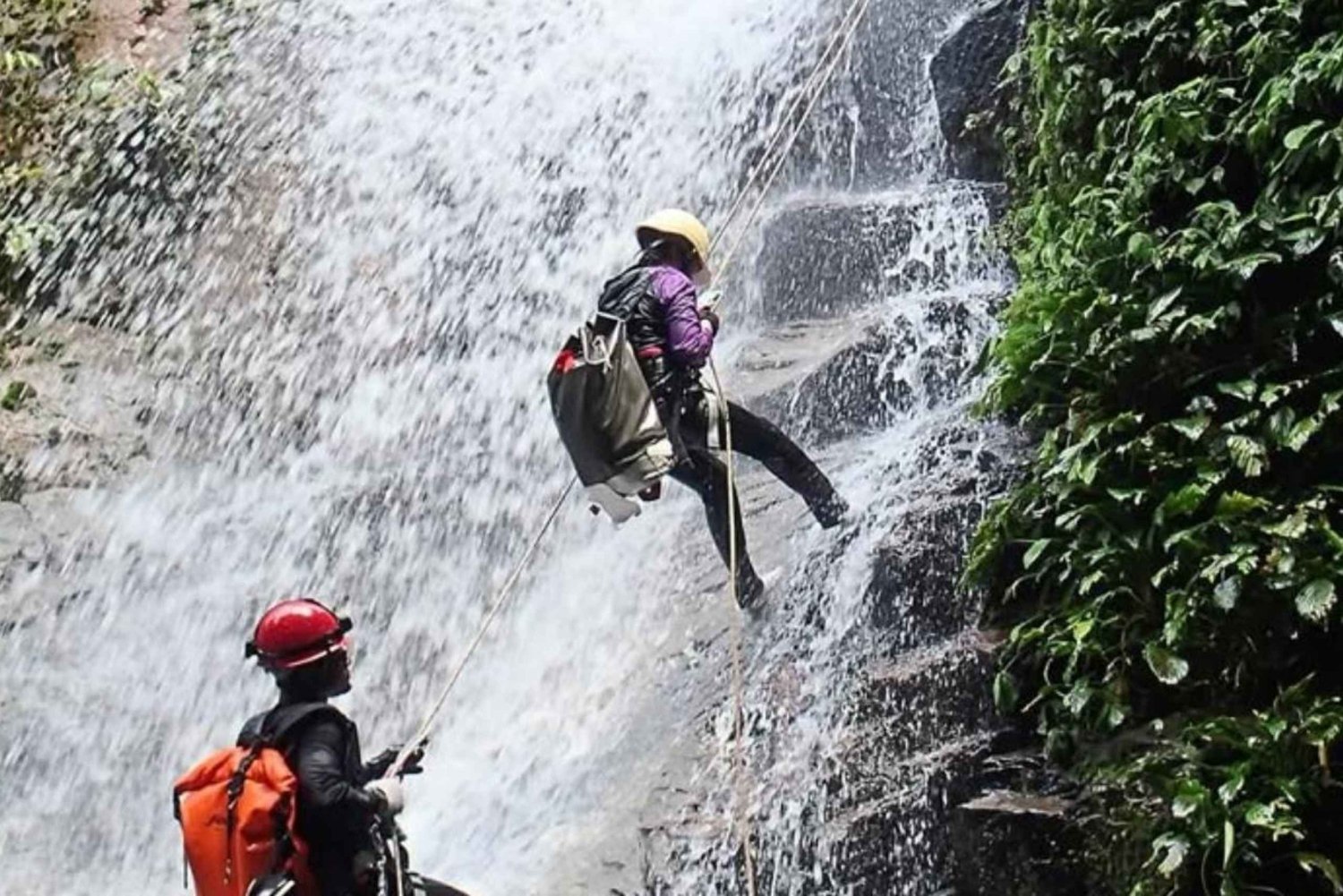 Santa Marta & Minca: Dschungelwanderung und Abseilen an Wasserfällen