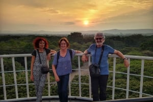 NEIVA: Historiallinen ja kulttuurinen kiertomatka, johon sisältyy melontaretki Magdalena-joella.