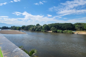 NEIVA: Historiallinen ja kulttuurinen kiertomatka, johon sisältyy melontaretki Magdalena-joella.