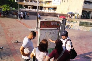 NEIVA: Historiallinen ja kulttuurinen kiertomatka, johon sisältyy melontaretki Magdalena-joella.