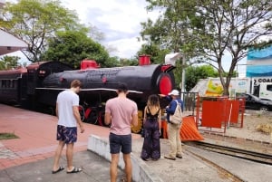 NEIVA: Historiallinen ja kulttuurinen kiertomatka, johon sisältyy melontaretki Magdalena-joella.