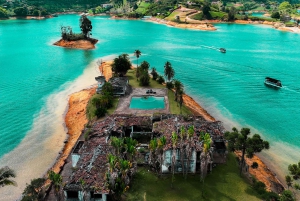 Villa Pablo Escobar+Pintball+Barca+ATV (Guatape privato)