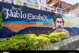 Villa Pablo Escobar+Pintball+Barca+ATV (Guatape privato)
