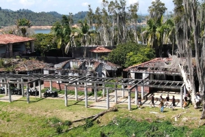 Villa Pablo Escobar+Pintball+Barca+ATV (Guatape privato)