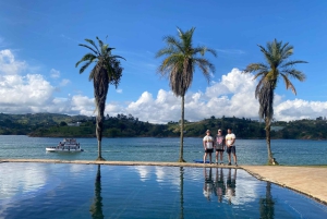 Villa Pablo Escobar+Pintball+Barca+ATV (Guatape privato)