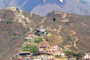 Paragliding Chicamocha, San Gil: Flight over the largest canyon in Colombia.