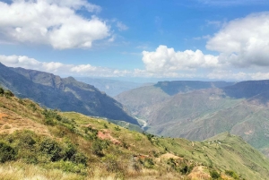 Gleitschirmfliegen im Cañon del Chicamocha