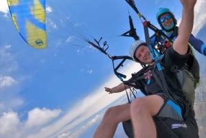 Paragliding over the Chicamocha Grand Canyon, San Gil