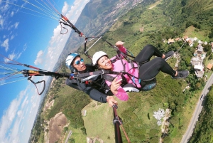 From Medellín: Paragliding Tour with GoPro Photos & Videos