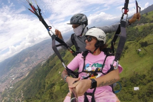From Medellín: Paragliding Tour with GoPro Photos & Videos