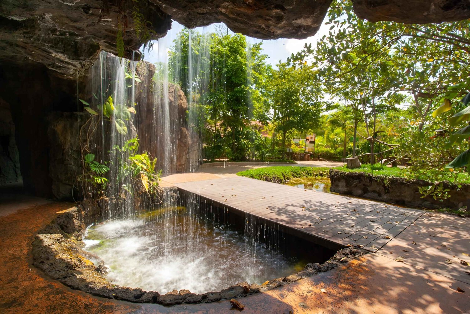 PEREIRA/ARMÉNIA: DIA INTEIRO UKUMARI/CONSOTÁ + ENTRADAS INDIVIDUAIS