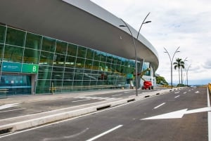 Pereira: Traslado privado de ida desde el aeropuerto Matecaña