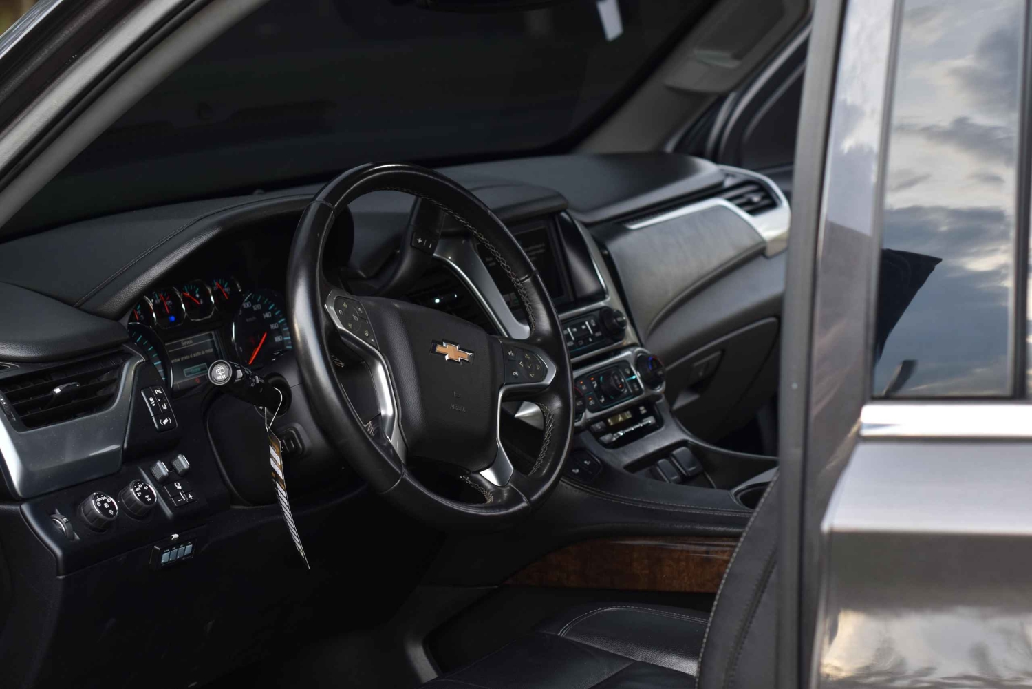 Pereira: Private Armored Vehicle Tour to Manizales