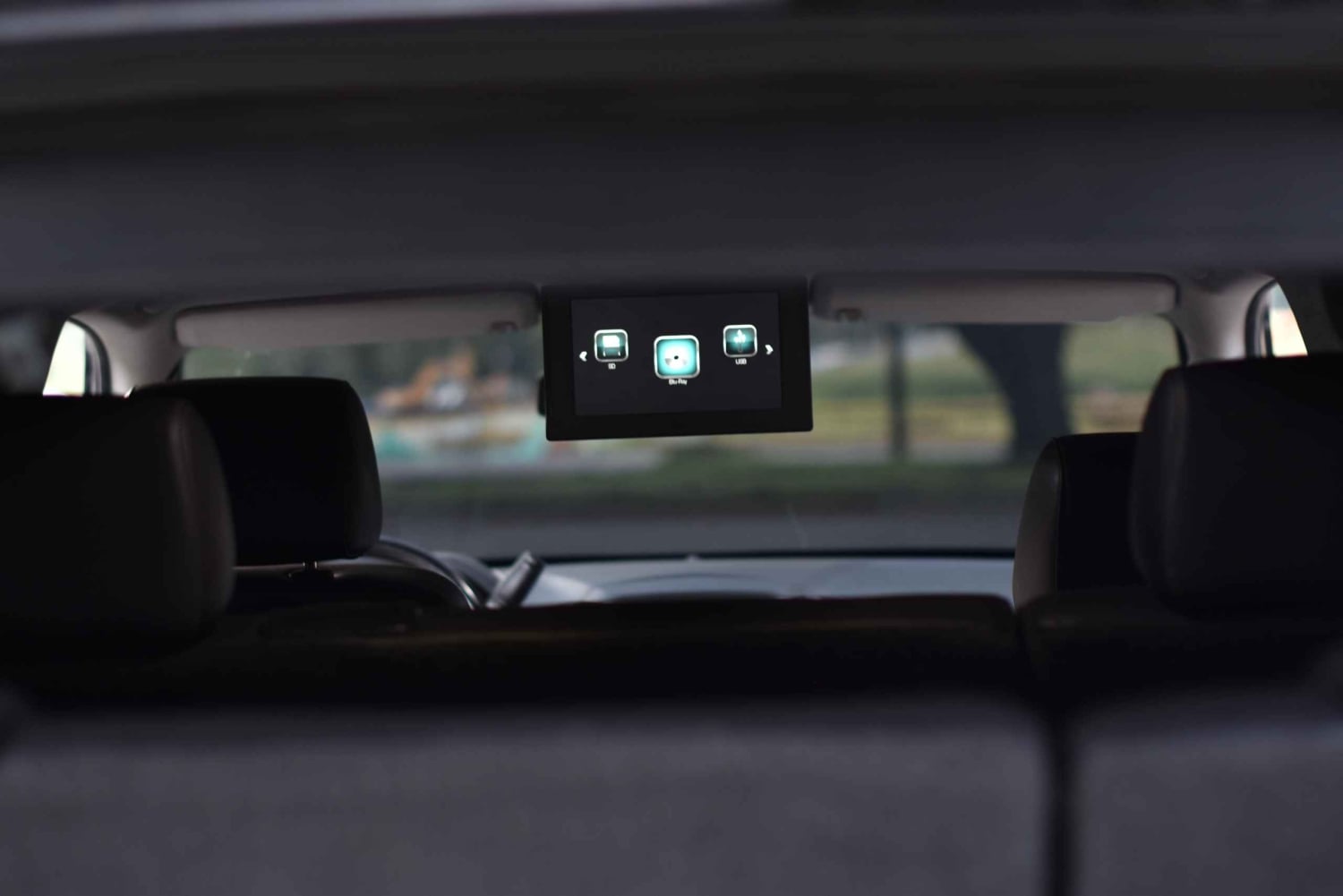 Pereira: Private Armored Vehicle Tour to Medellin