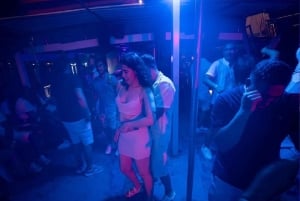 サンアンドレス湾でプレミアムボートパーティー（音楽とオープンバー付き）をお楽しみください