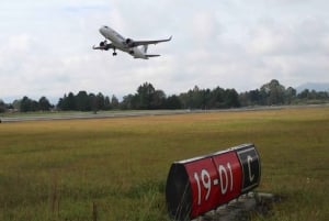 Yksityinen lentokenttäkuljetus Medellínissä: Medellín: Saapumispalvelu