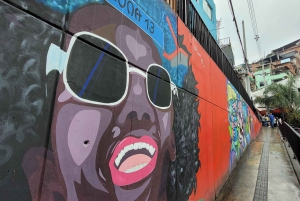 'Medellin Uncovered' Comuna 13,Plaza Botero and cable car