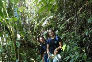 キンチャナのラガイタナ考古学公園へのプライベートツアーをご案内いたします