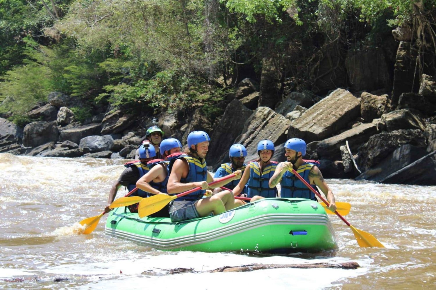 Rafting Rio Suarez, Santander: Zmierz się z ekstremalnymi prądami w kanionie