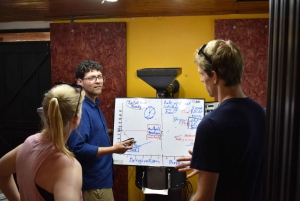 Salento: Kahvimestarin paahto-, keitto- ja maistelukierros: Salento: Coffee Master Roasting, Brewing and Tasting Tour