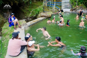 Kąpiele termalne w Salinas: odpręż się i poczuj się dobrze na łonie natury